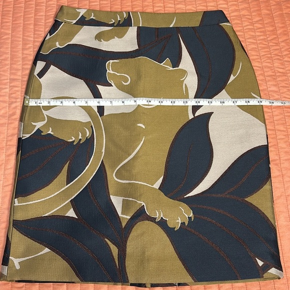 Ann Taylor NWT Jacquard Lioness Cougar Panther Jungle Motif Skirt size 4 - Picture 6 of 15